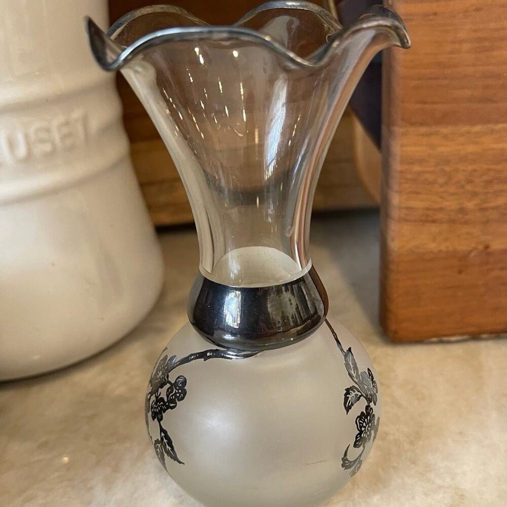 Antique Rockwell Silver Co. Flower Overlay Glass Vase 5" Sterling Silver